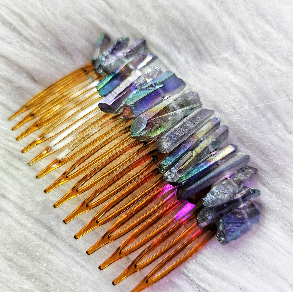 Mini Crystal Crown & Keychain - Picture 2 of 3